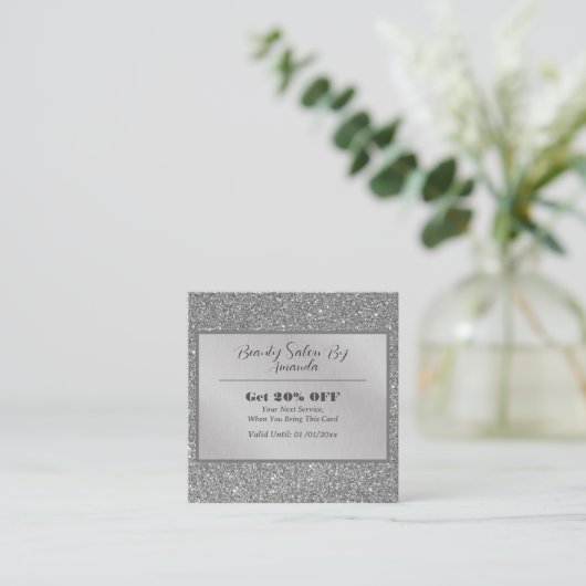 Elegant chique zilveren folie glitter glamoureuze kortingskaartje (Staand voorkant)