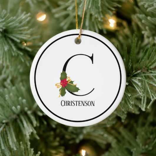 Elegant Christmas Holly Monogram Letter C Keramisch Ornament (Boom)