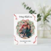 Elegant Christmas Wreath Bow Custom Family Photo Briefkaart (Staand voorkant)