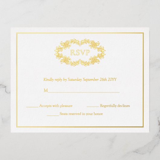 Elegant Classic Gold Crest Monogram RSVP-kaarten Folie Uitnodiging Briefkaart (Voorkant)
