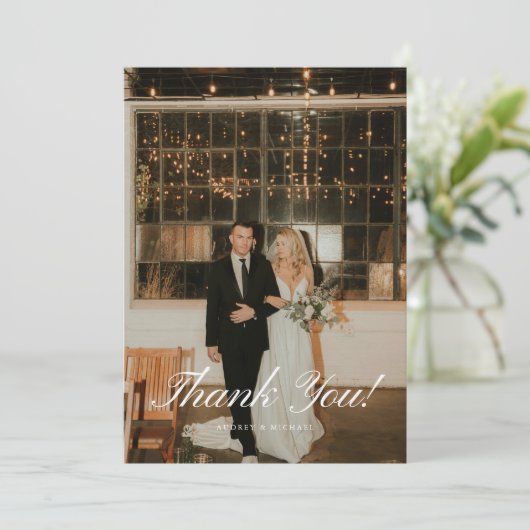 Elegant Classic Script Wedding Photo Bedankkaart (Staand voorkant)
