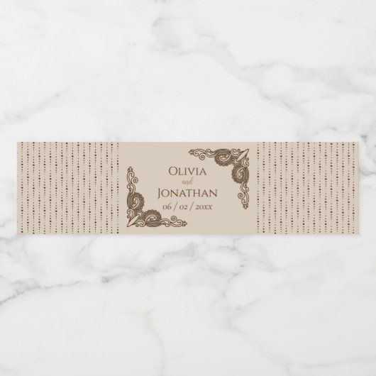 Elegant Classy Beige Wedding Waterfles Etiket (Enkel label)