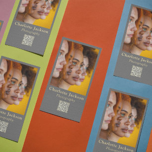 Elegant Clean Grey Fotografie & QR-code Visitekaartje