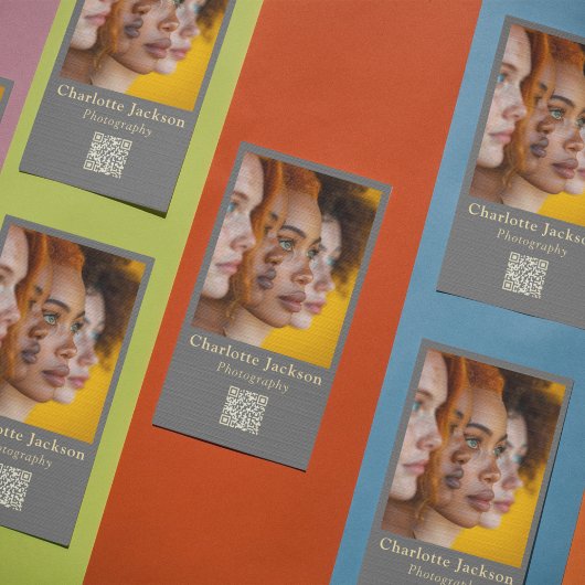 Elegant Clean Grey Fotografie & QR-code Visitekaartje