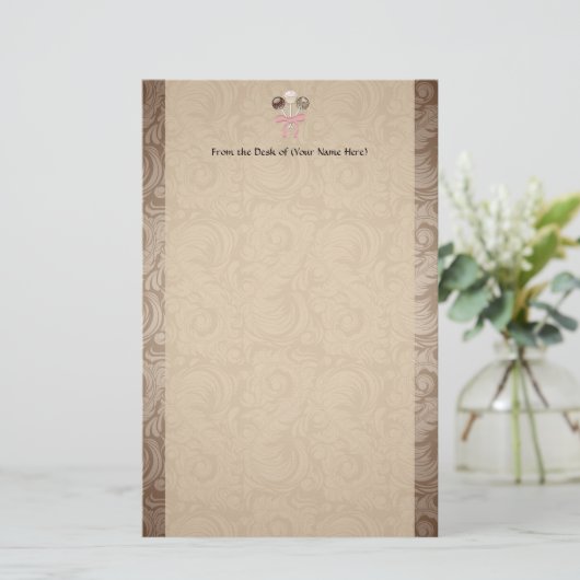 Elegant Cocoa Damask Cake Pop Briefpapier (Staand voorkant)