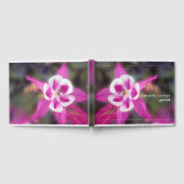 Elegant Columbine Flower Gastenboek (Volledig)