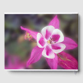 Elegant Columbine Flower Gastenboek (Achterkant)
