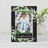 Elegant Comfort & Joy Greenery Foto Kerstmis Feestdagenkaart (Staand voorkant)