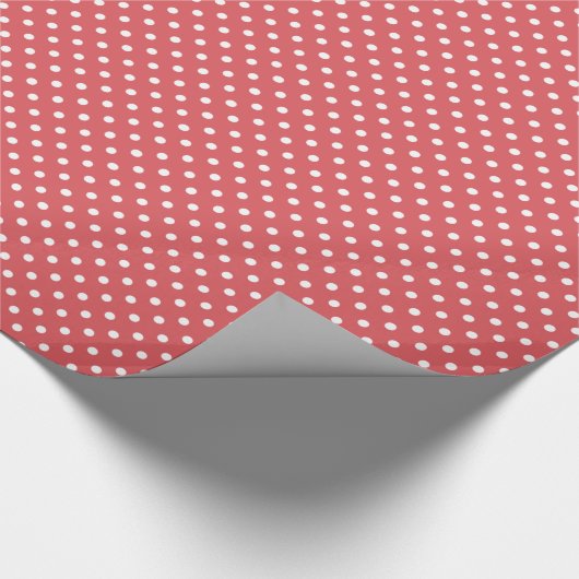 Elegant Coral Pink Red Polka Dots Patroon Cadeaupapier (Hoek)