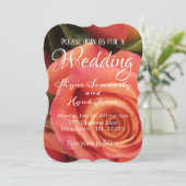 Elegant Coral Roos Wedding Invitation Kaart (Staand voorkant)