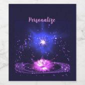 Elegant Cosmic Zen Paarse Crystal Lotus Flower Wijn Etiket (Enkel label)