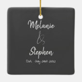 Elegant Couple Names Date Script Gray Keramisch Ornament (Achterkant)