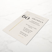Elegant Cream & Gold 60th Birthday Celebration Folie Uitnodiging (Gedraaid)