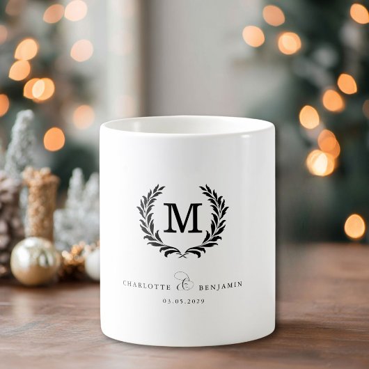 Elegant Crest Monogram Custom Wedding Wit Koffiemok
