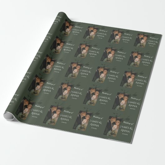 Elegant customizable olive green wedding  cadeaupapier (Uitgerold)