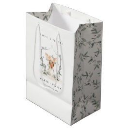 Elegant Cute Dusky Deer Floral Crest Wedding Medium Cadeauzakje