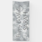 Elegant Cute Silver Glittery Bokeh Happy Birthday Spandoek (Verticaal)