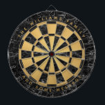 Elegant D Dartbord<br><div class="desc">Een klassiek dartboard-ontwerp met afwisselende zwarte marmer- en faux-goudfoliedrihoeken. Boven en onder zijn er de naam en een bericht als gearchiveerde tekst,  in gouden petten.</div>