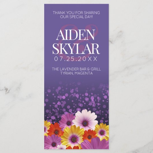 Elegant Daisies met Paarse Glitter Wedding Menu (Achterkant)