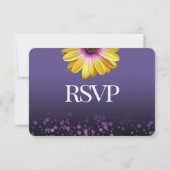 Elegant Daisies met Paarse Glitter Wedding RSVP (Achterkant)