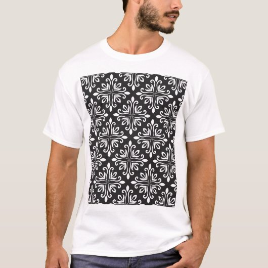Elegant Damask: Floral Art Deco T-shirt (Voorkant)