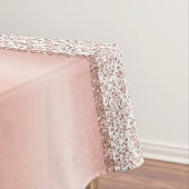 Elegant Damask Roos Gold Monogram Weddenschap Tafelkleed (Voorbeeld)