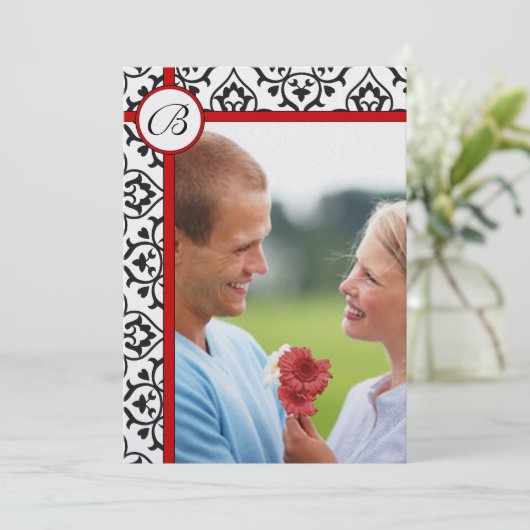 Elegant Damask Side Borders Red Trim Wedding Kaart (Staand voorkant)