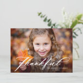 Elegant Dankbaar Vet Script Foto Thanksgiving Feestdagenkaart (Staand voorkant)