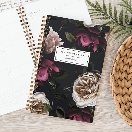 Elegant Dark Floral op zwart | Gepersonaliseerd Planner