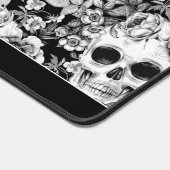 Elegant Dark Floral Skulls op Black Personalized Bureaumat (Hoek)