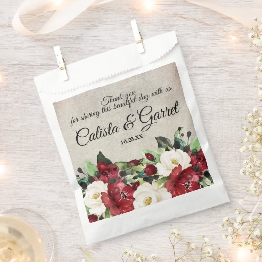 Elegant Dark Red Floral Gothic Weddenschap Harteli Bedankzakje (Geknipt)