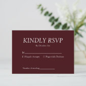 Elegant Deep Burgendy Wedding RSVP Kaartje (Staand voorkant)
