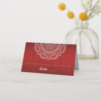 Elegant Deep Red en White Paisley Indian Wedding Plaatskaartje