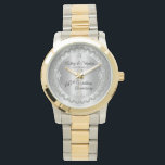 Elegant Diamond Jubilee 60th Wedding Jubileum Horloge<br><div class="desc">Opulente elegantie lijsten dit 60ste trouwverjaardagsontwerp in een uniek gescalloped diamantontwerp met midden-traandiamant met faux toegevoegde sparkles op een zilveren gekleurde gradiënt. Origineel ontwerp door Holiday Hearts Design (gereserveerde rechten). Let erop dat alle opschriften gedrukt zijn en alleen gemaakt zijn om zo echt mogelijk te lijken in een vlak, gedrukt...</div>