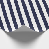 Elegant donkerblauw en wit gestreept patroon cadeaupapier (Hoek)