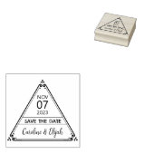 Elegant driehoek slaat het huwelijk op de datum op rubberstempel (Gestempeld)