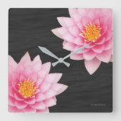 Elegant drijvende roze Lotus Flowers Vierkante Klok (Voorkant)