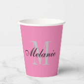 Elegant dull roze naam monogram gepersonaliseerd papieren bekers (Voorkant)