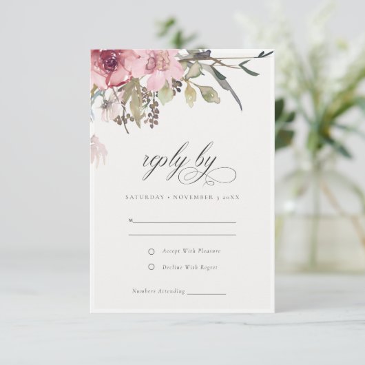 Elegant Dusky Blush Roos Wildflower Wedal Wedding RSVP Kaartje (Staand voorkant)