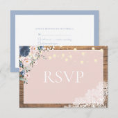 Elegant Dusty Blue Blush Rustic Wood Lace Script RSVP Kaartje (Voorkant / Achterkant)