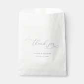 Elegant Dusty Blue Calligraphy Wedding Bedankzakje (Voorkant)