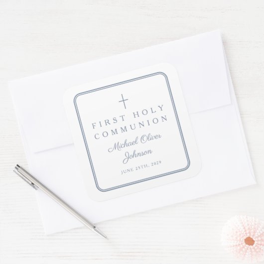 Elegant Dusty Blue Cross Boy First Communion  Vierkante Sticker (Envelop)