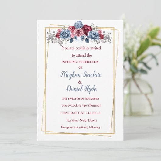 Elegant Dusty Blue en Burgundy Wedding Kaart (Staand voorkant)