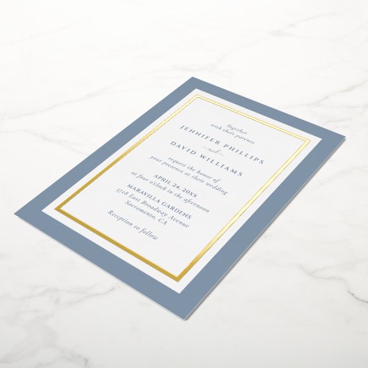 Elegant Dusty Blue en Gold Folie Uitnodiging (Gedraaid)