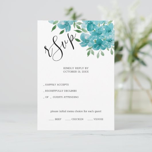 Elegant Dusty Blue en Mint Floral Waterverf Art RSVP Kaartje (Staand voorkant)