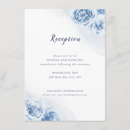 Elegant dusty blue floral bruiloft receptie enclos informatiekaartje (Voorkant)