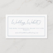 Elegant Dusty Blue Floral Crest Bruiloft Website Informatiekaartje (Voorkant)