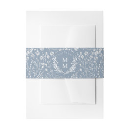 Elegant Dusty Blue Floral Crest Monogram Weddensch Uitnodigingen Wikkel