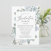 Elegant Dusty Blue Floral Graduation Party Kaart (Staand voorkant)
