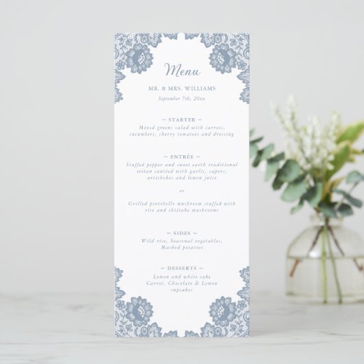 Elegant Dusty Blue Floral Lace Wedding Menu (Staand voorkant)